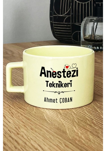 Kişiye Özel Anestezi Teknikeri Pastel Fincan Sarı Tıp Bayramı Hediyesi