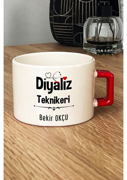 Kişiye Özel Diyaliz Teknikeri Lüks Fincan Kırmızı Tıp Bayramı Hediyesi