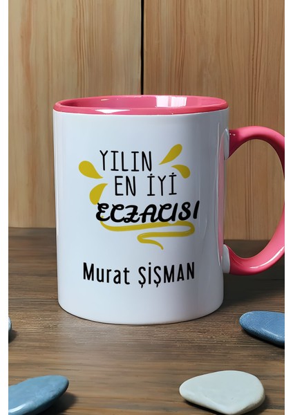 Kişiye Özel Yılın En Iyi Eczacısı Kupa Bardak Pembe Tıp Bayramı Hediyesi