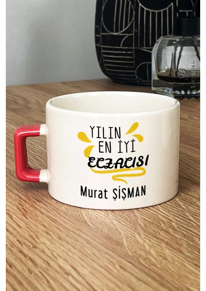 Kişiye Özel Yılın En Iyi Eczacısı Lüks Fincan Turuncu Tıp Bayramı Hediyesi