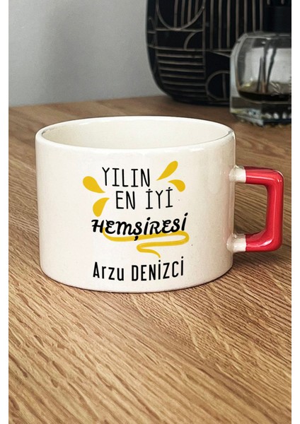 Kişiye Özel Yılın En Iyi Hemşiresi Lüks Fincan Turuncu Tıp Bayramı Hediyesi fiyatları