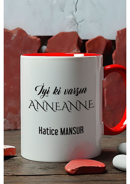 Kişiye Özel Iyi Ki Varsın Anneanne Kupa Bardak Kırmızı Anneler Günü Hediyesi fiyatları