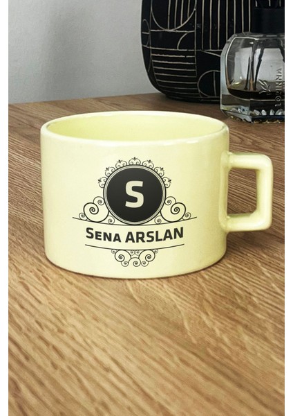 Kişiye Özel Baş Harf Isim Soyisim Yazılı Pastel Fincan Sarı Doğum Günü Hediyesi fiyatları