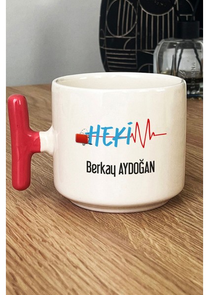 Kişiye Özel Hekim Doktor Kupa Bardak T Kulplu Pembe 14 Mart Tıp Bayramı Hediyesi