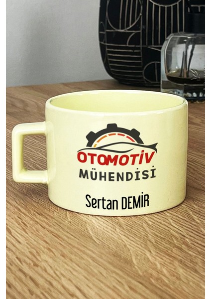 Kişiye Özel Otomotiv Mühendisi Pastel Fincan Sarı Mühendisler Günü Hediyesi