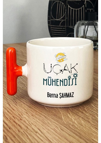 Kişiye Özel Uçak Mühendisi Kupa Bardak T Kulplu Turuncu Mühendisler Günü Hediyesi
