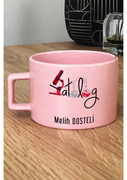 Kişiye Özel Patolog Pastel Fincan Pembe Isme Özel Tıp Bayramı Hediyeleri
