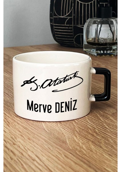 Kişiye Özel Atatürk Imzası ve Isim Yazılı Lüks Fincan Siyah Öğretmenler Günü Hediyesi