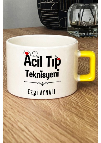 Kişiye Özel Acil Tıp Teknisyeni Lüks Fincan Sarı Att Tıp Bayramı Hediyesi