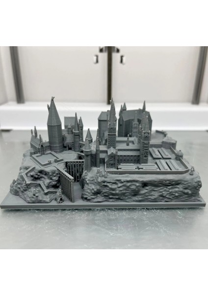 3D Layer Craft Harry Potter Hogwarts Okulu Maketi 18CM