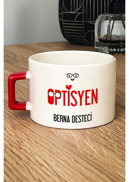 Kişiye Özel Optisyen Lüks Fincan Kırmızı Isme Özel Tıp Bayramı Hediyeleri