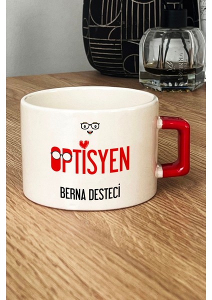 Kişiye Özel Optisyen Lüks Fincan Kırmızı Isme Özel Tıp Bayramı Hediyeleri
