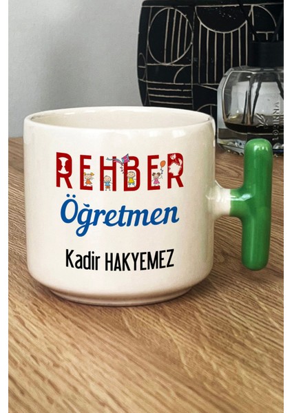 Kişiye Özel Rehber Öğretmen Kupa Bardak T Kulplu Yeşil Öğretmenler Günü Hediyesi fiyatları