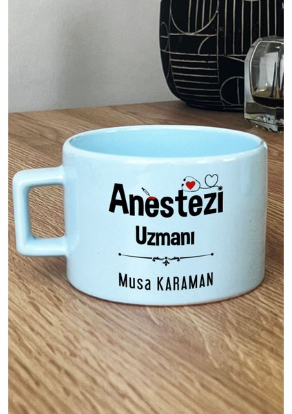 Kişiye Özel Anestezi Uzmanı Pastel Fincan Mavi Tıp Bayramı Hediyesi