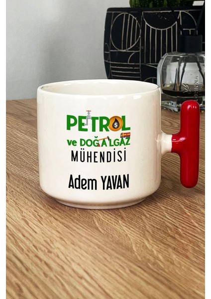 Kişiye Özel Petrol Mühendisi Kupa Bardak T Kulplu Kırmızı Mühendisler Günü Hediyesi fiyatları