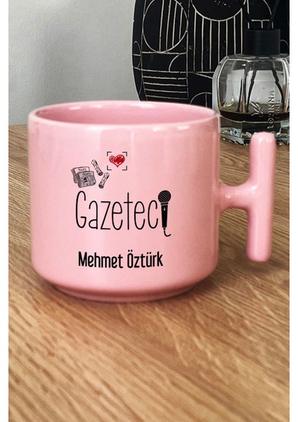Kişiye Özel Gazeteci Pastel T Kulplu Kupa Bardak Pembe Gazeteciler Günü Hediyesi fiyatları