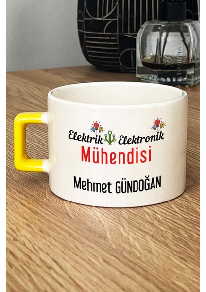 Kişiye Özel Elektrik Elektronik Mühendisi Lüks Fincan Sarı Mühendisler Günü Hediyesi
