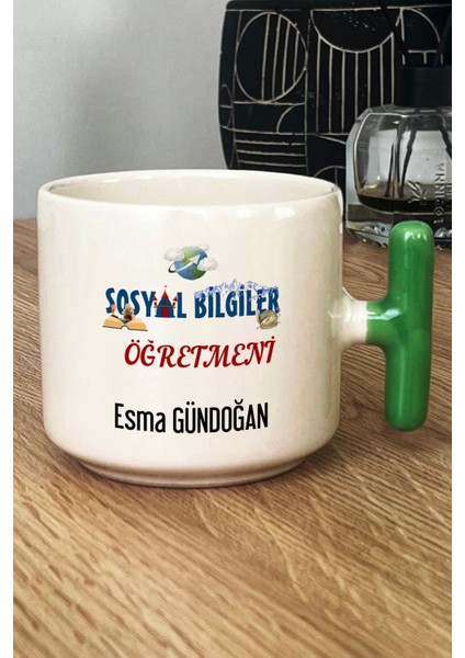 Kişiye Özel Sosyal Bilgiler Öğretmeni -2- Kupa Bardak T Kulplu Yeşil
