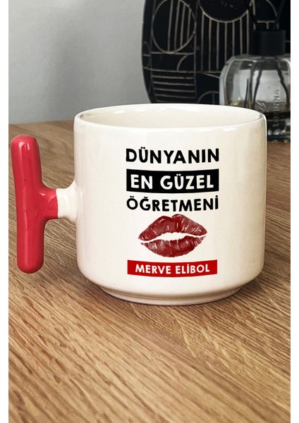 Kişiye Özel Dünyanın En Güzel Öğretmeni Kupa Bardak T Kulplu Pembe Öğretmenler Günü Hediyesi
