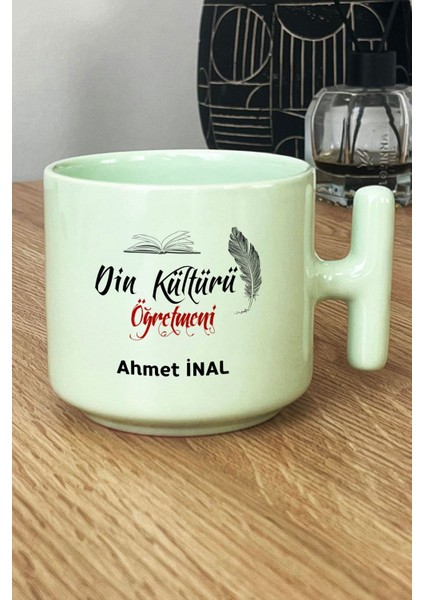 Kişiye Özel Din Kültürü Öğretmeni Pastel T Kulplu Kupa Bardak Yeşil Öğretmenler Günü Hediyesi fiyatları