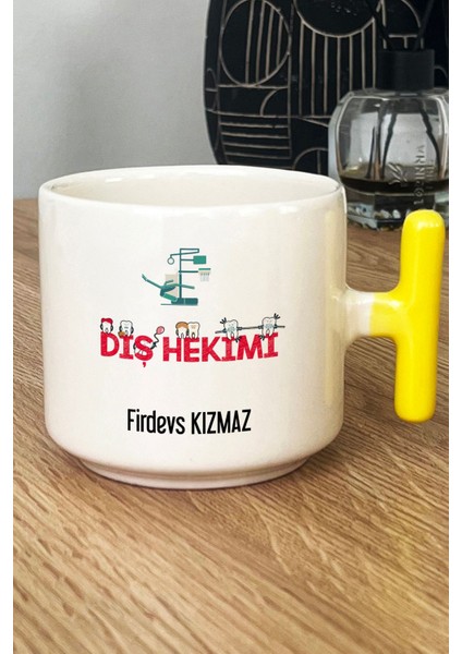 Kişiye Özel Diş Hekimi Kupa Bardak T Kulplu Sarı Diş Hekimleri Günü Hediyesi