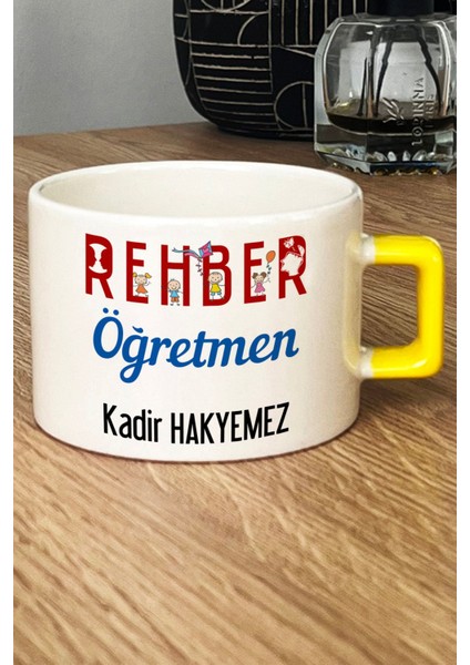 Kişiye Özel Rehber Öğretmen Lüks Fincan Sarı Öğretmenler Günü Hediyesi fiyatları