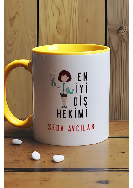 Kişiye Özel Kadın En Iyi Diş Hekimi Kupa Bardak Sarı