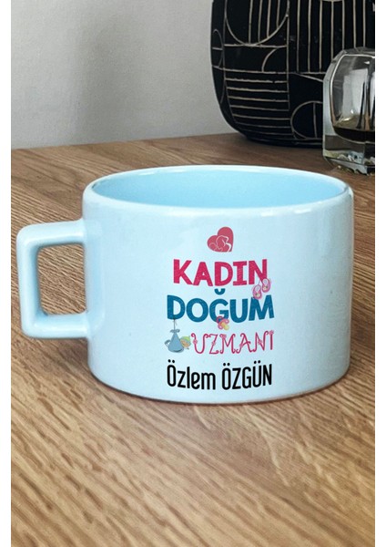 Kişiye Özel Kadın Doğum Uzmanı Pastel Fincan Mavi Tıp Bayramı Hediyeleri
