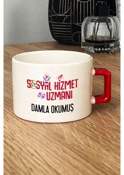 Kişiye Özel Sosyal Hizmet Uzmanı Lüks Fincan Kırmızı
