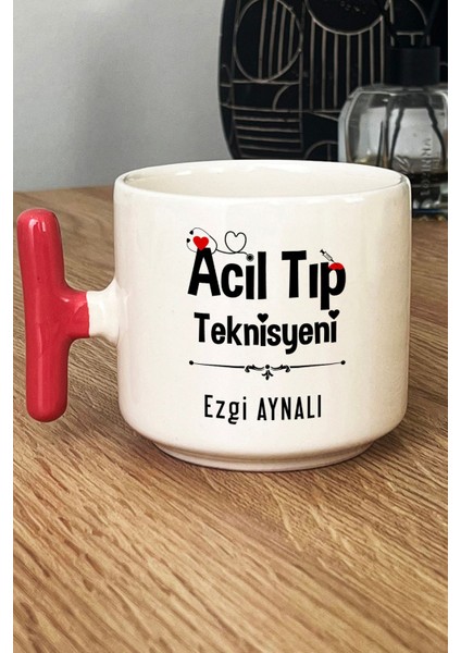 Kişiye Özel Acil Tıp Teknisyeni Kupa Bardak T Kulplu Pembe Att Tıp Bayramı Hediyesi
