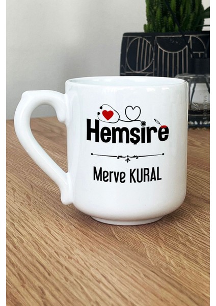 Kişiye Özel Hemşire Kupa Bardak Oval Isme Özel Tıp Bayramı Hediyesi