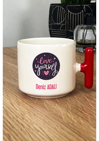 Kişiye Özel Love Your Self Kupa Bardak T Kulplu Kırmızı Motto Arkadaşa Hediye fiyatları