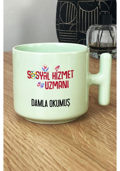 Kişiye Özel Sosyal Hizmet Uzmanı Pastel T Kulplu Kupa Bardak Yeşil
