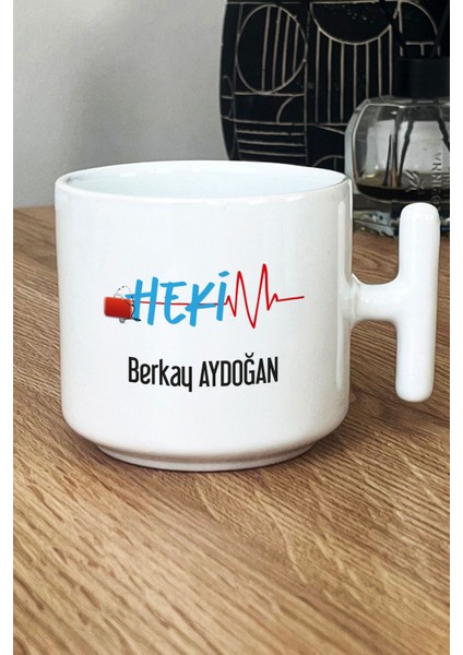 Kişiye Özel Hekim Doktor Kupa Bardak T Kulplu Beyaz 14 Mart Tıp Bayramı Hediyesi fiyatları