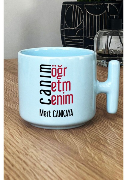 Kişiye Özel Öğretmenler Günü Hediyesi Pastel T Kulplu Kupa Bardak Mavi Erkek Öğretmen fiyatları