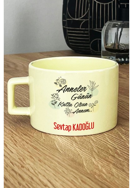 Kişiye Özel Anneler Günü Hediyesi Pastel Fincan Sarı Anneye Hediye