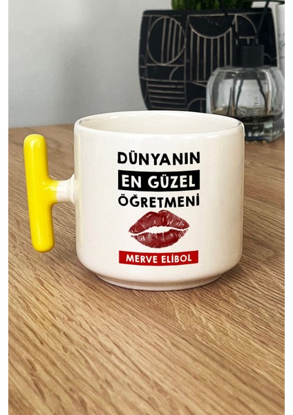 Kişiye Özel Dünyanın En Güzel Öğretmeni Kupa Bardak T Kulplu Sarı Öğretmenler Günü Hediyesi
