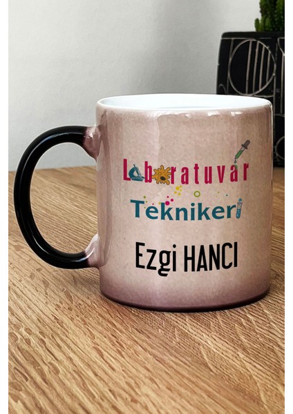 Kişiye Özel Laboratuvar Teknikeri Kupa Bardak Sihirli Tıp Bayramı Hediyeleri