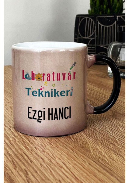 Kişiye Özel Laboratuvar Teknikeri Kupa Bardak Sihirli Tıp Bayramı Hediyeleri