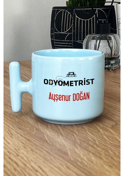 Kişiye Özel Odyometrist Pastel T Kulplu Kupa Bardak Mavi Isme Özel Tıp Bayramı Hediyeleri