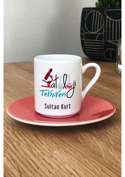 Kişiye Özel Patoloji Teknikeri Türk Kahvesi Fincanı Pembe Isme Özel Tıp Bayramı Hediyeleri