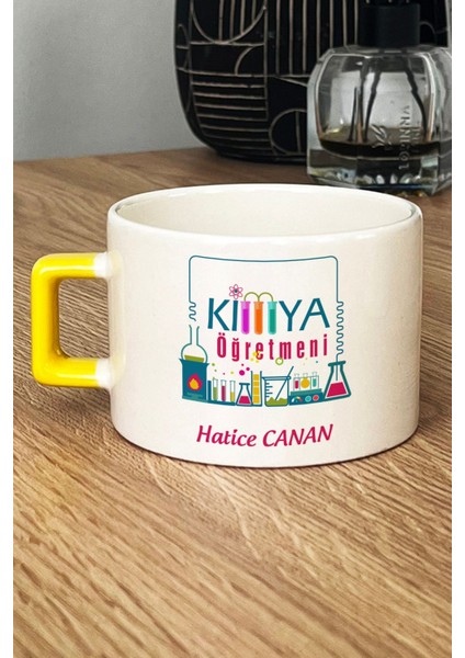 Kişiye Özel Kimya Öğretmeni -2- Lüks Fincan Sarı Öğretmenler Günü Hediyesi