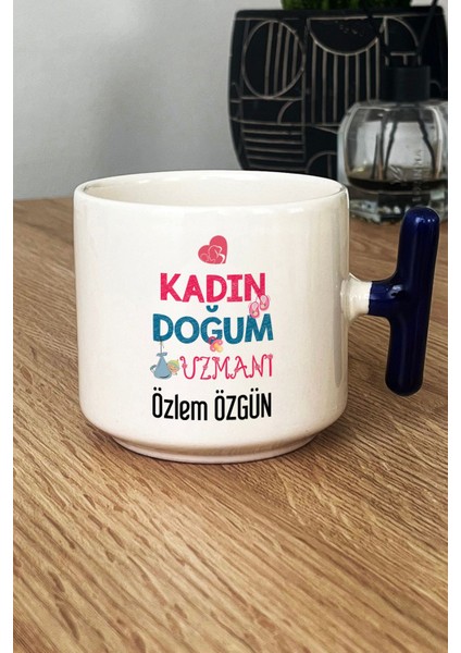 Kişiye Özel Kadın Doğum Uzmanı Kupa Bardak T Kulplu Lacivert Tıp Bayramı Hediyeleri fiyatları