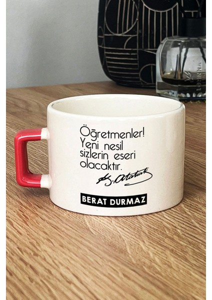 Kişiye Özel Öğretmenler Günü Hediyesi Lüks Fincan Turuncu Atatürk Sözlü