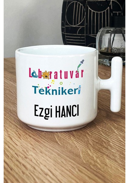 Kişiye Özel Laboratuvar Teknikeri Kupa Bardak T Kulplu Beyaz Tıp Bayramı Hediyeleri fiyatları
