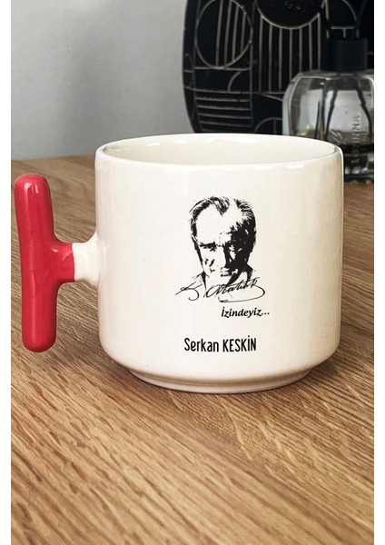 Kişiye Özel Atatürk Silüeti Kupa Bardak T Kulplu Pembe Öğretmenler Günü Hediyesi