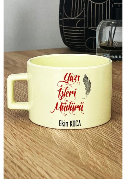 Kişiye Özel Yazı Işleri Müdürü Pastel Fincan Sarı