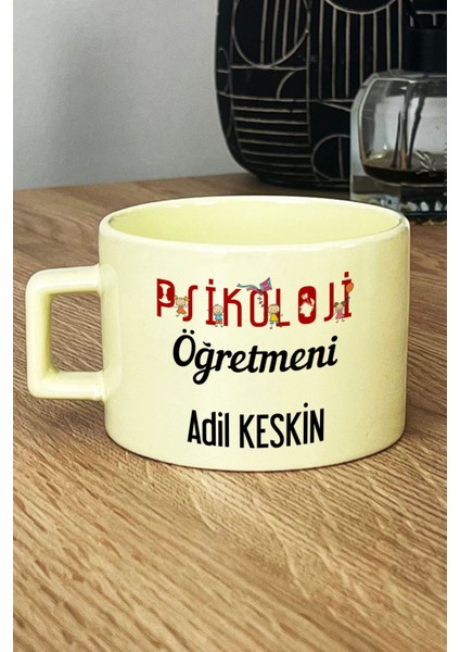 Kişiye Özel Psikoloji Öğretmeni Pastel Fincan Sarı