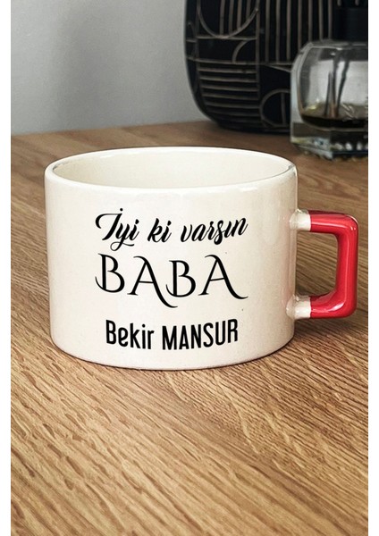 Kişiye Özel Iyi Ki Varsın Baba Lüks Fincan Turuncu Babalar Günü Hediyesi fiyatları