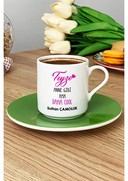 Kişiye Özel Teyze Daha Cool Türk Kahvesi Fincanı Yeşil Anneler Günü Hediyesi